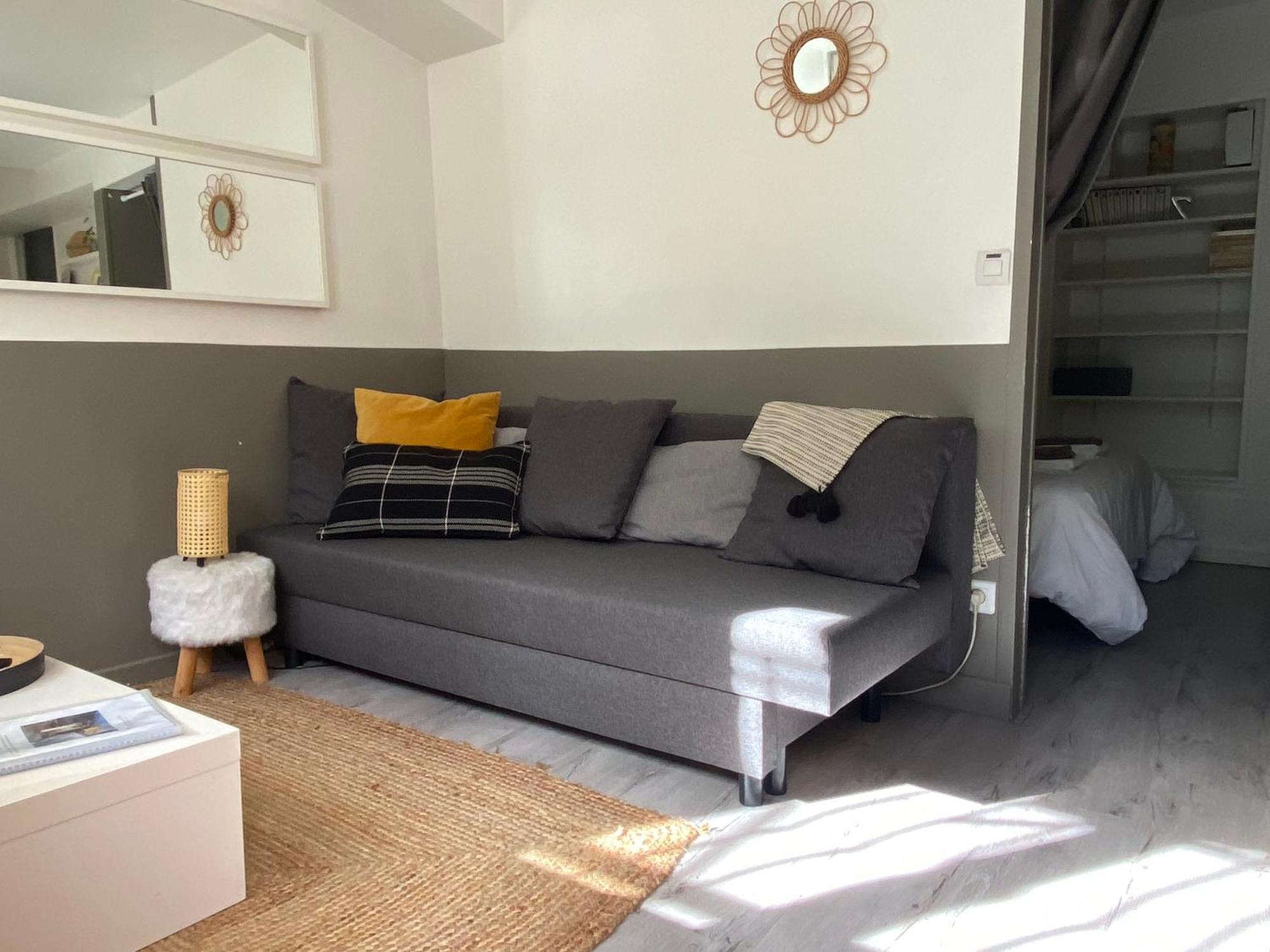 Pied A Terre En Plein Coeur De Montmorency Eksteriør billede
